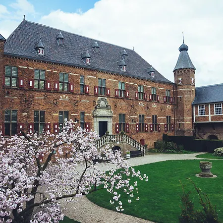 Restaurant Ruimzicht 호텔 3*