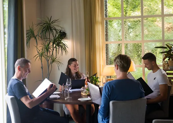 Szálloda Restaurant Ruimzicht Zeddam